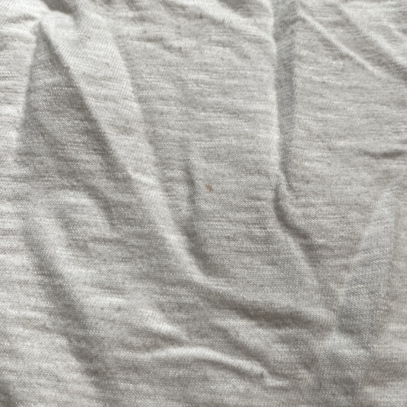 GAP V-Neck T-Shirt - Picture 2 of 3